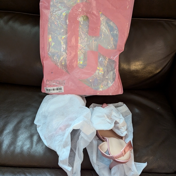 Cuccco Pink shoes - Picture 5 of 5